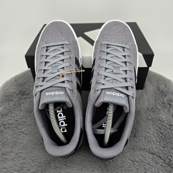 New adidas Daily 4.0 Grey Core Black Men's Shoes Size 9.5 - Picture 5 of 8